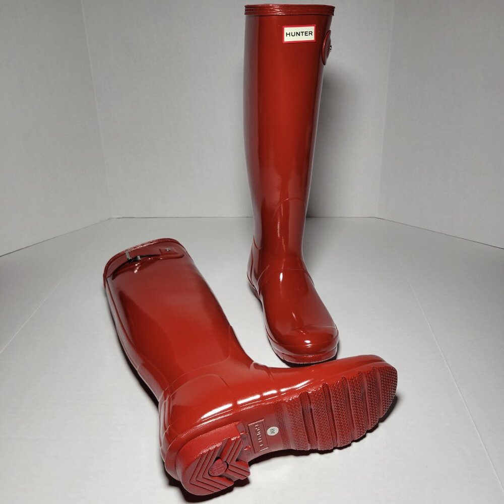 Hunter Women's Original Tall Gloss Rain Boots in Military Red - Picture 3 of 10